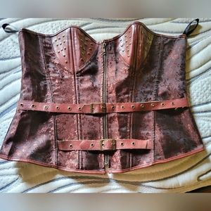 ROGUE STYLE STEAMPUNK CORSET